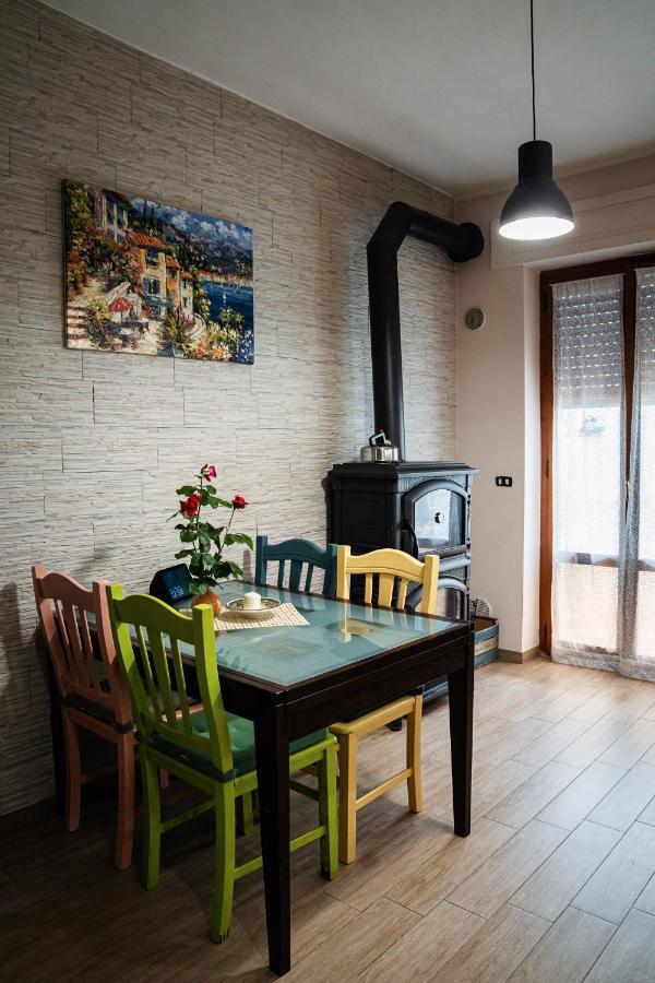 Il Girasole Acomodação com café da manhã Basciano Exterior foto