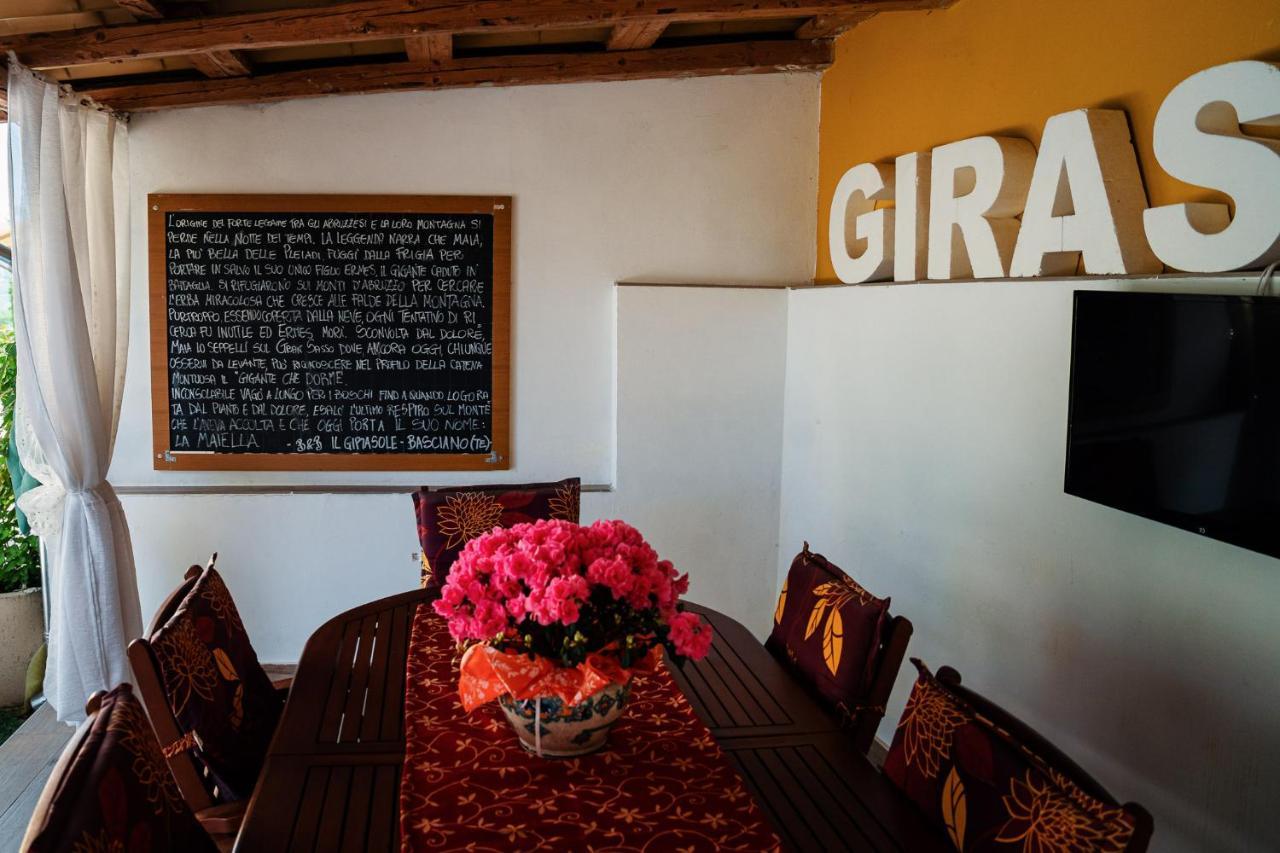 Il Girasole Acomodação com café da manhã Basciano Exterior foto